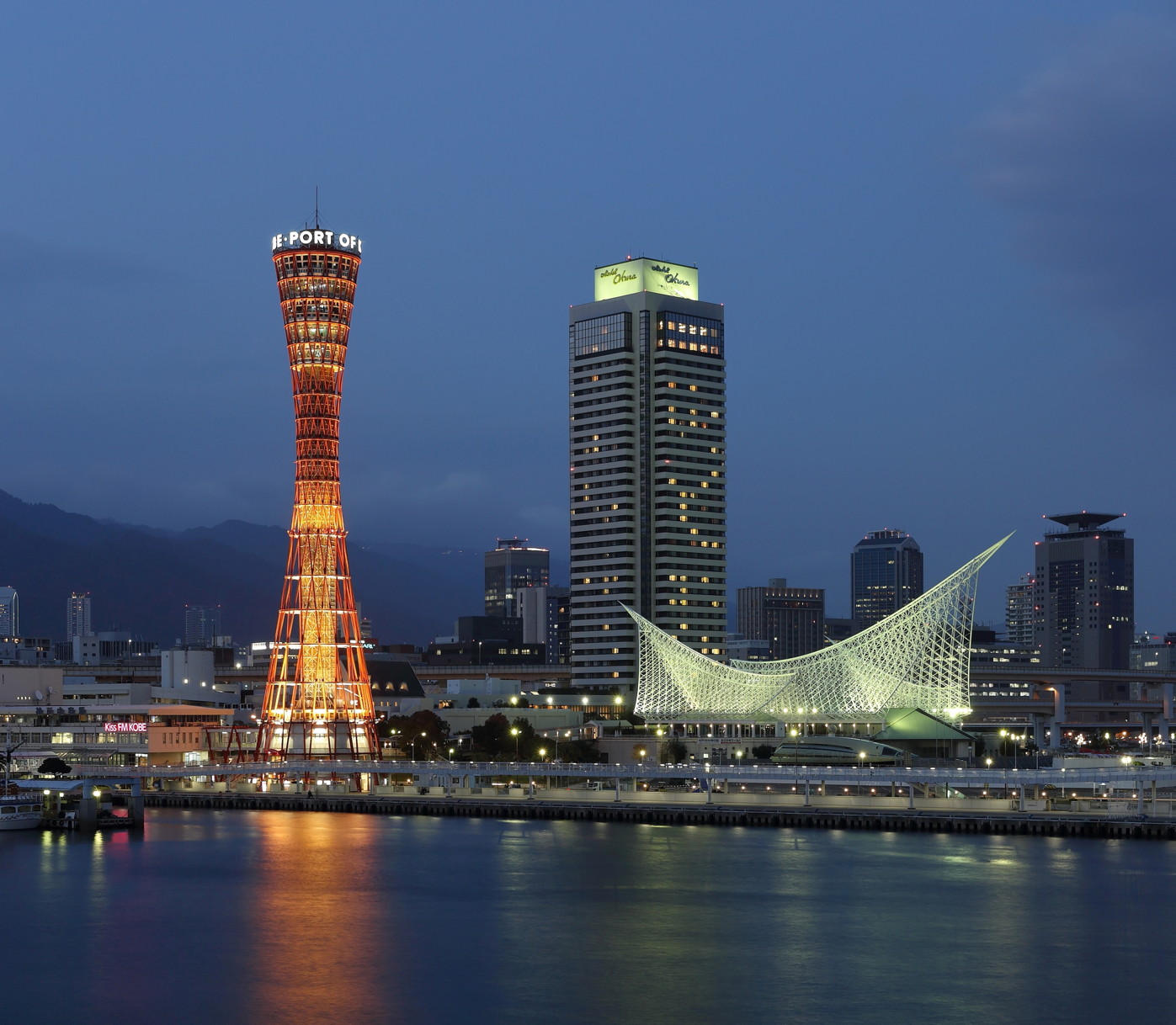 Kobe city scene at night