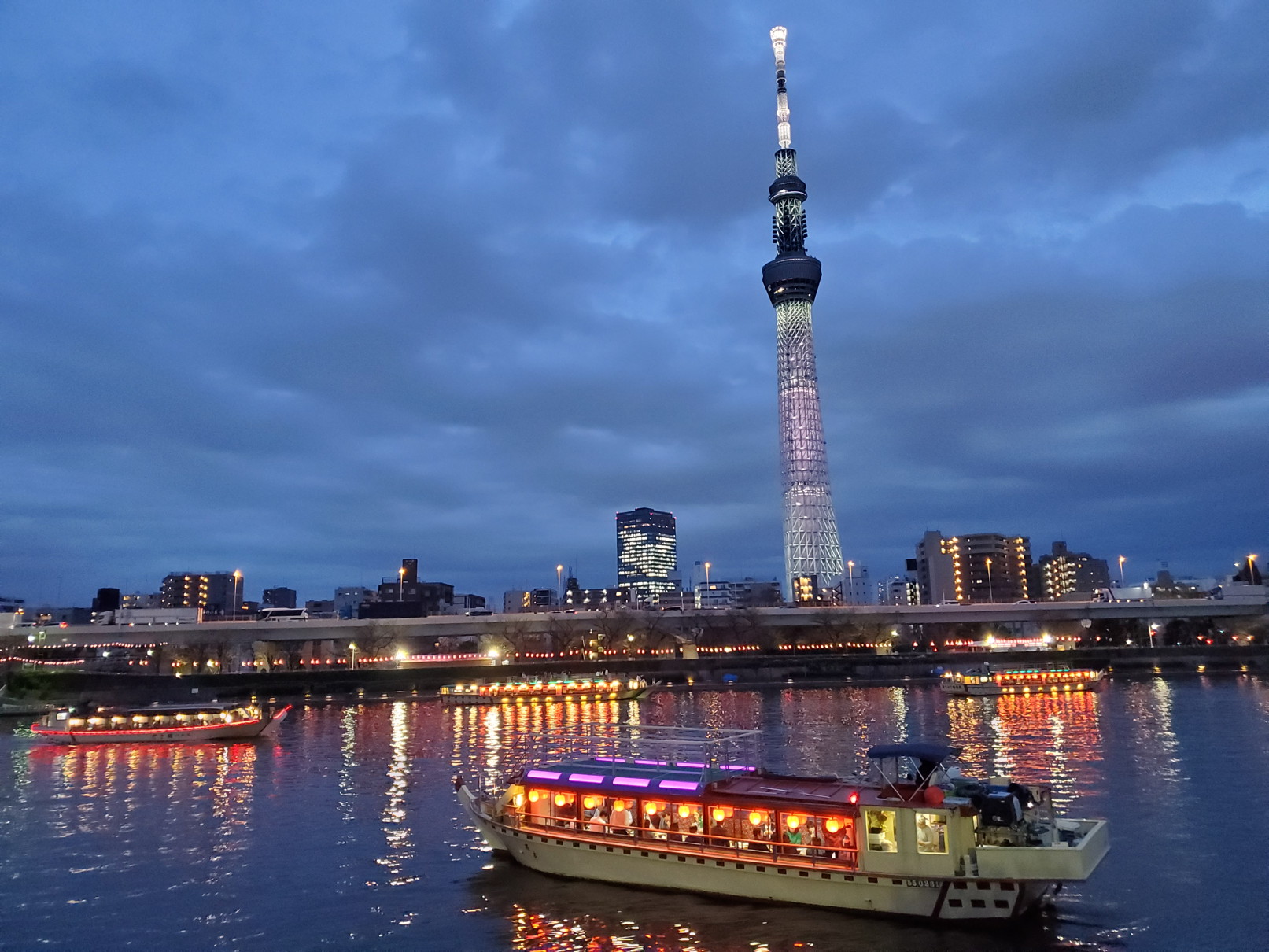 Azumabashi / Sumida River at night